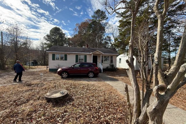 🚨 Petersburg Off-Market Deal. Perfect for Fix & Flip! 🏡 – ARV: $220,000+