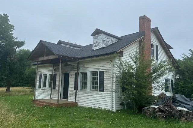 Two Structures, 9 Acres – Montpelier Property Ready for Your Vision! – ARV: $425,000+